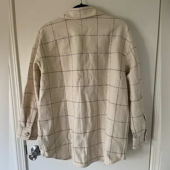 NWT Bouclé Oversized Shirt-Jacket in Windowpane - Picture 6 of 6